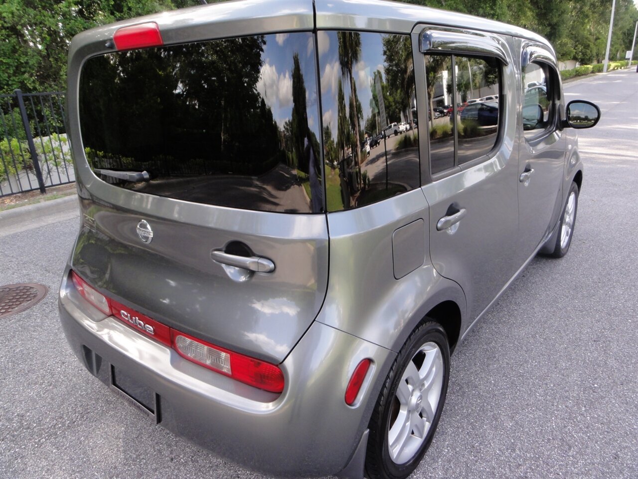 2011 Nissan cube 1.8   - Photo 3 - Deland, FL 32720