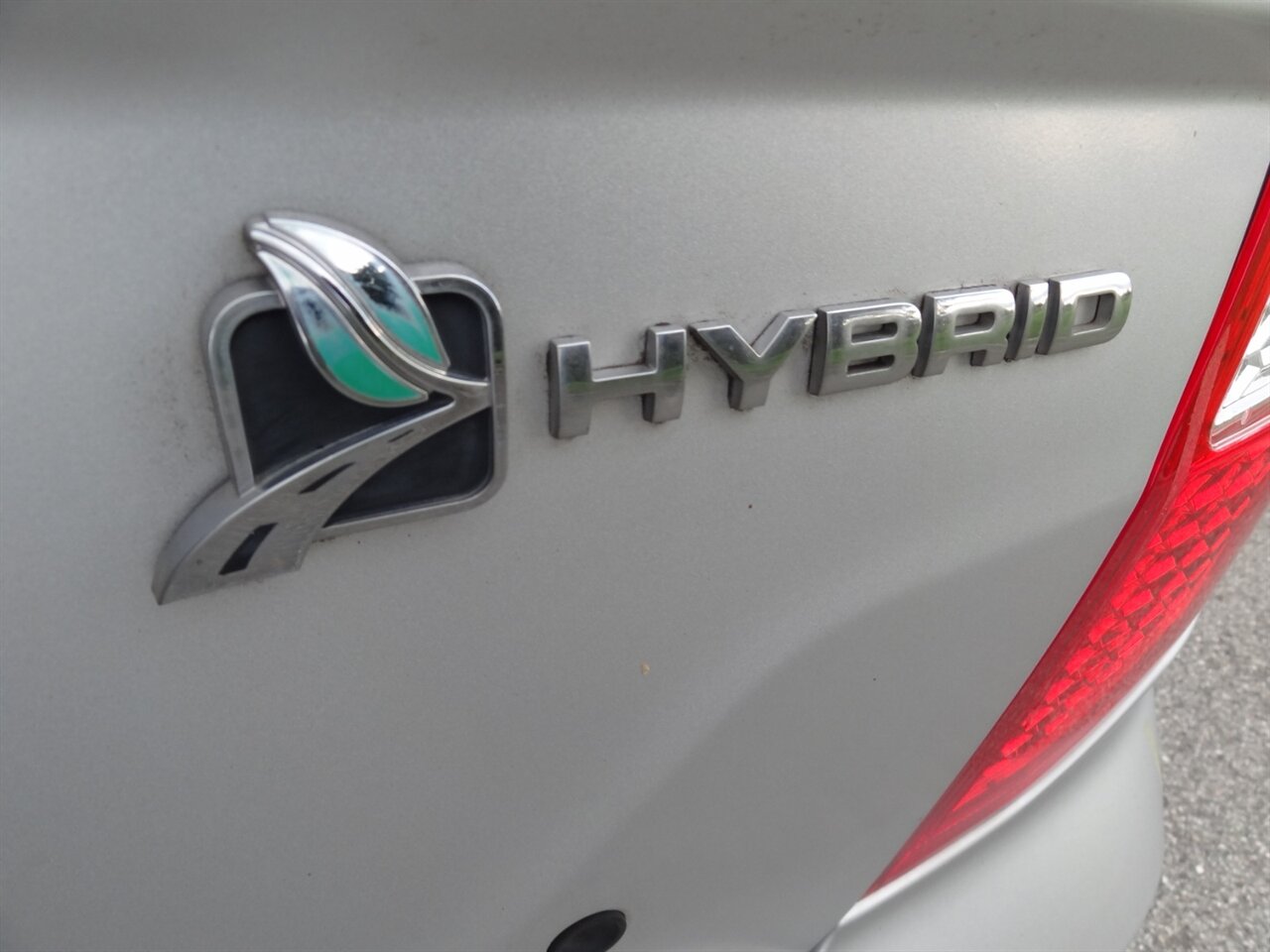 2010 Ford Fusion Hybrid Limited - Photo 23 - Deland, FL 32720