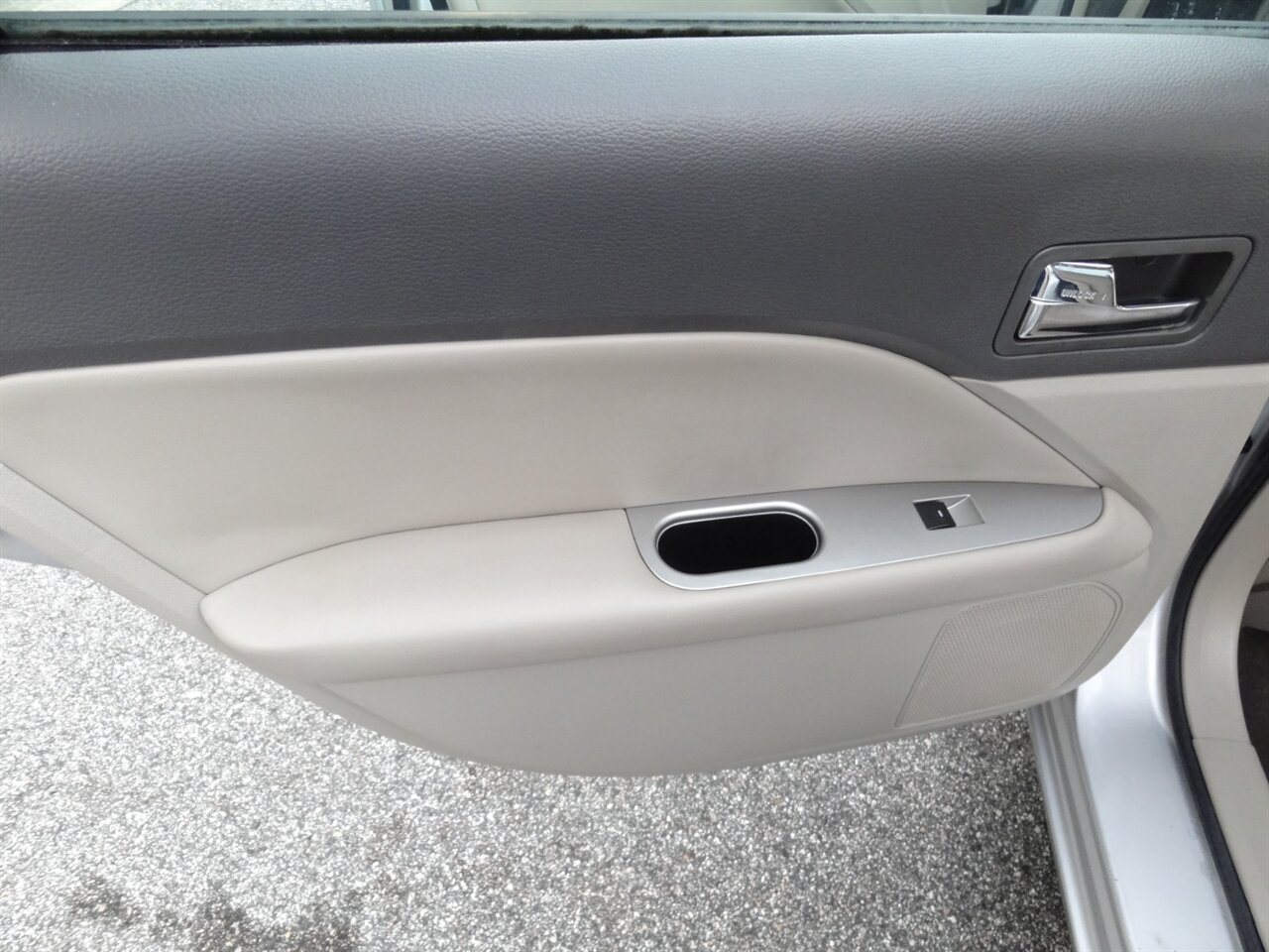 2010 Ford Fusion Hybrid Limited - Photo 36 - Deland, FL 32720