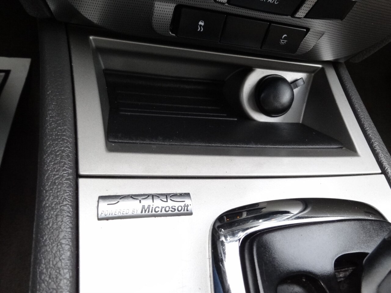 2010 Ford Fusion Hybrid Limited - Photo 48 - Deland, FL 32720
