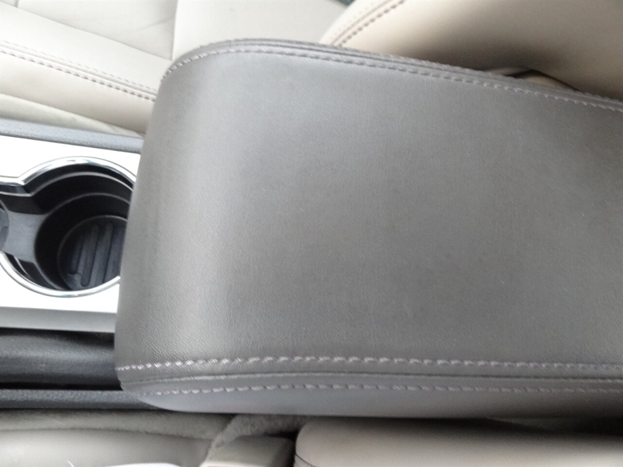 2010 Ford Fusion Hybrid Limited - Photo 50 - Deland, FL 32720