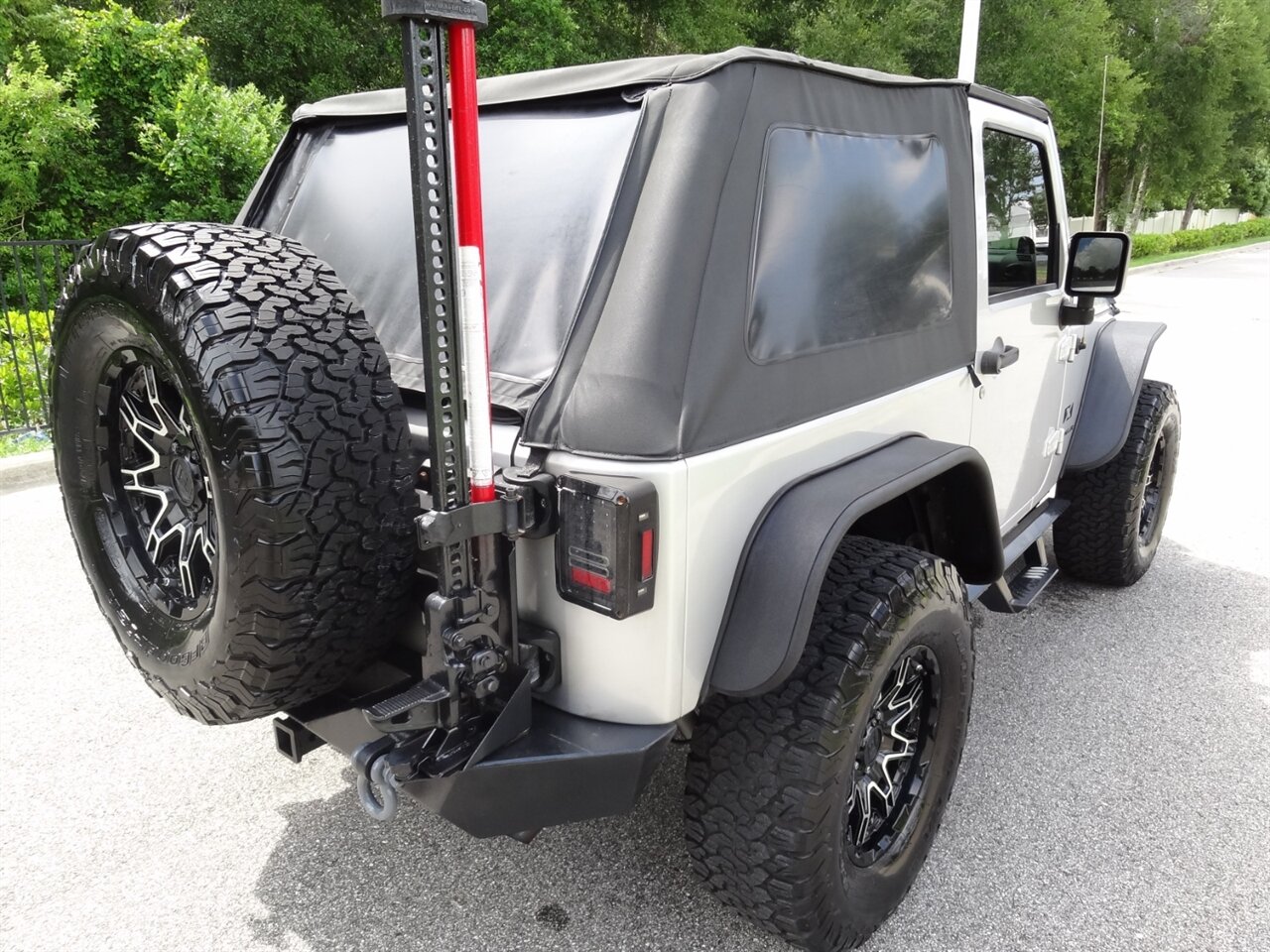 2009 Jeep Wrangler X Lifted - Photo 3 - Deland, FL 32720