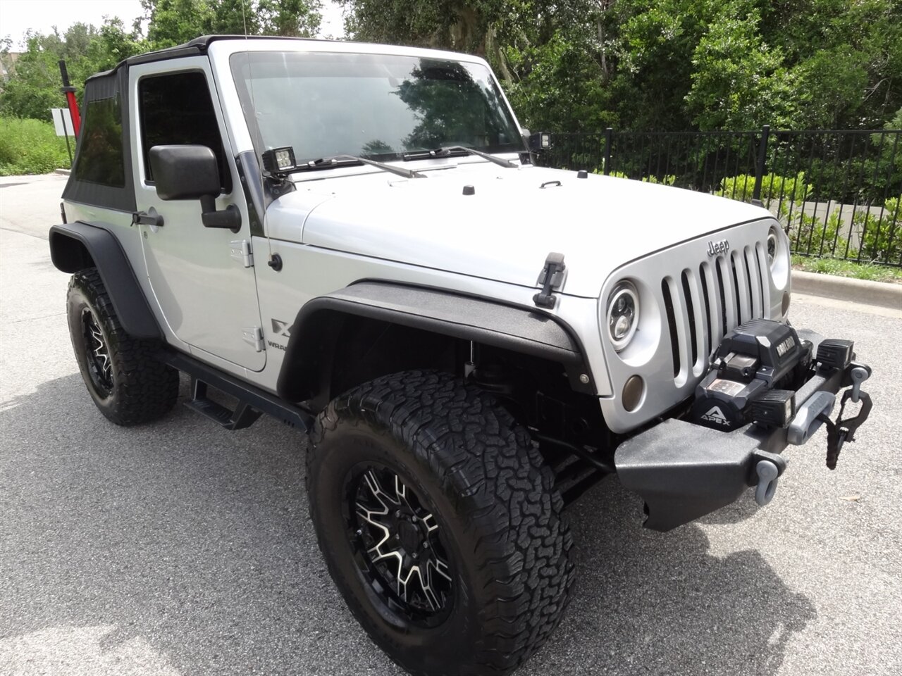 2009 Jeep Wrangler X Lifted - Photo 1 - Deland, FL 32720