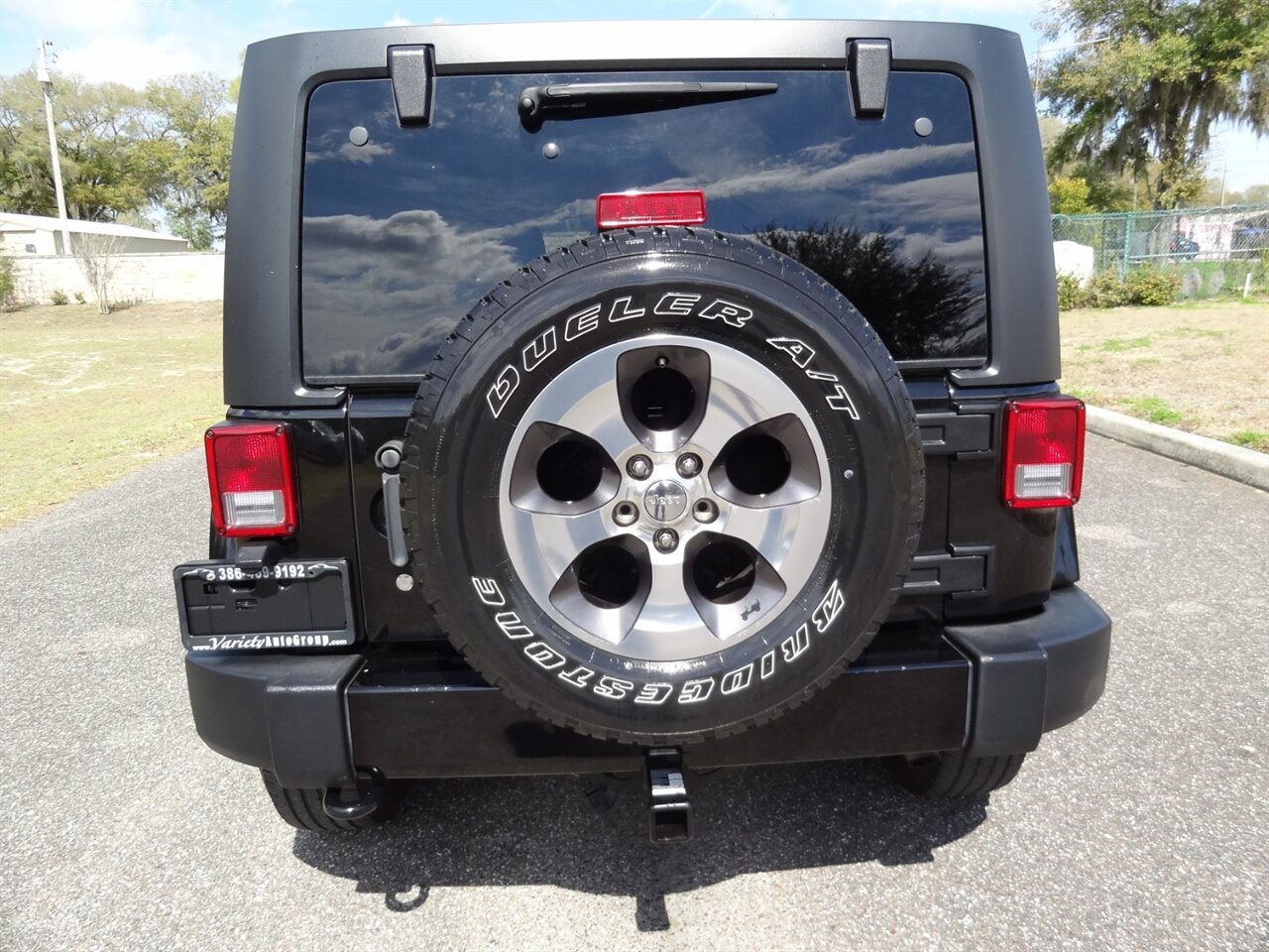 2017 Jeep Wrangler Unlimited Sahara - Photo 19 - Deland, FL 32720