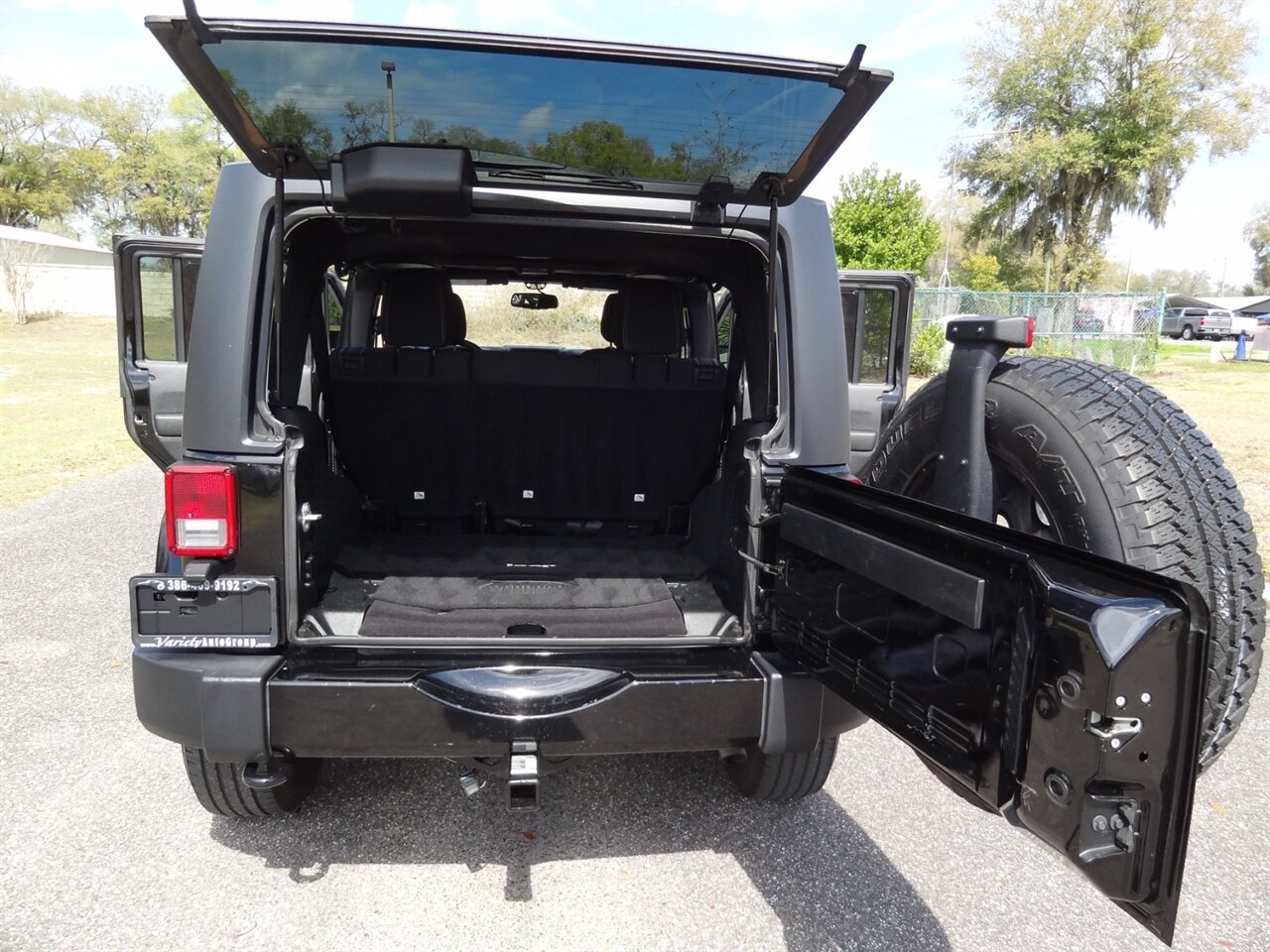 2017 Jeep Wrangler Unlimited Sahara - Photo 43 - Deland, FL 32720