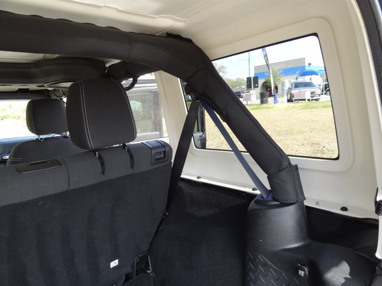 2017 Jeep Wrangler Unlimited Sahara - Photo 47 - Deland, FL 32720