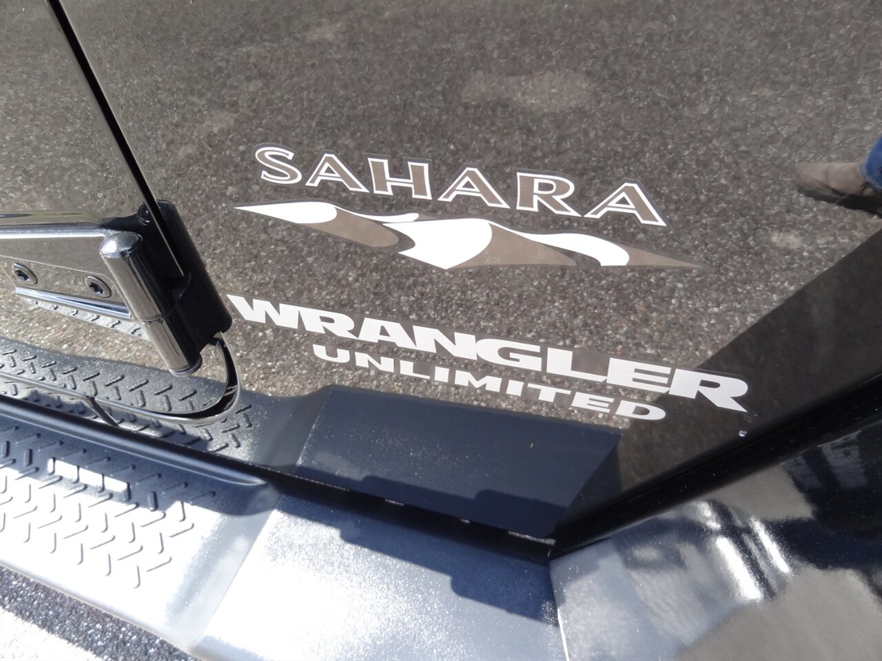 2017 Jeep Wrangler Unlimited Sahara - Photo 18 - Deland, FL 32720