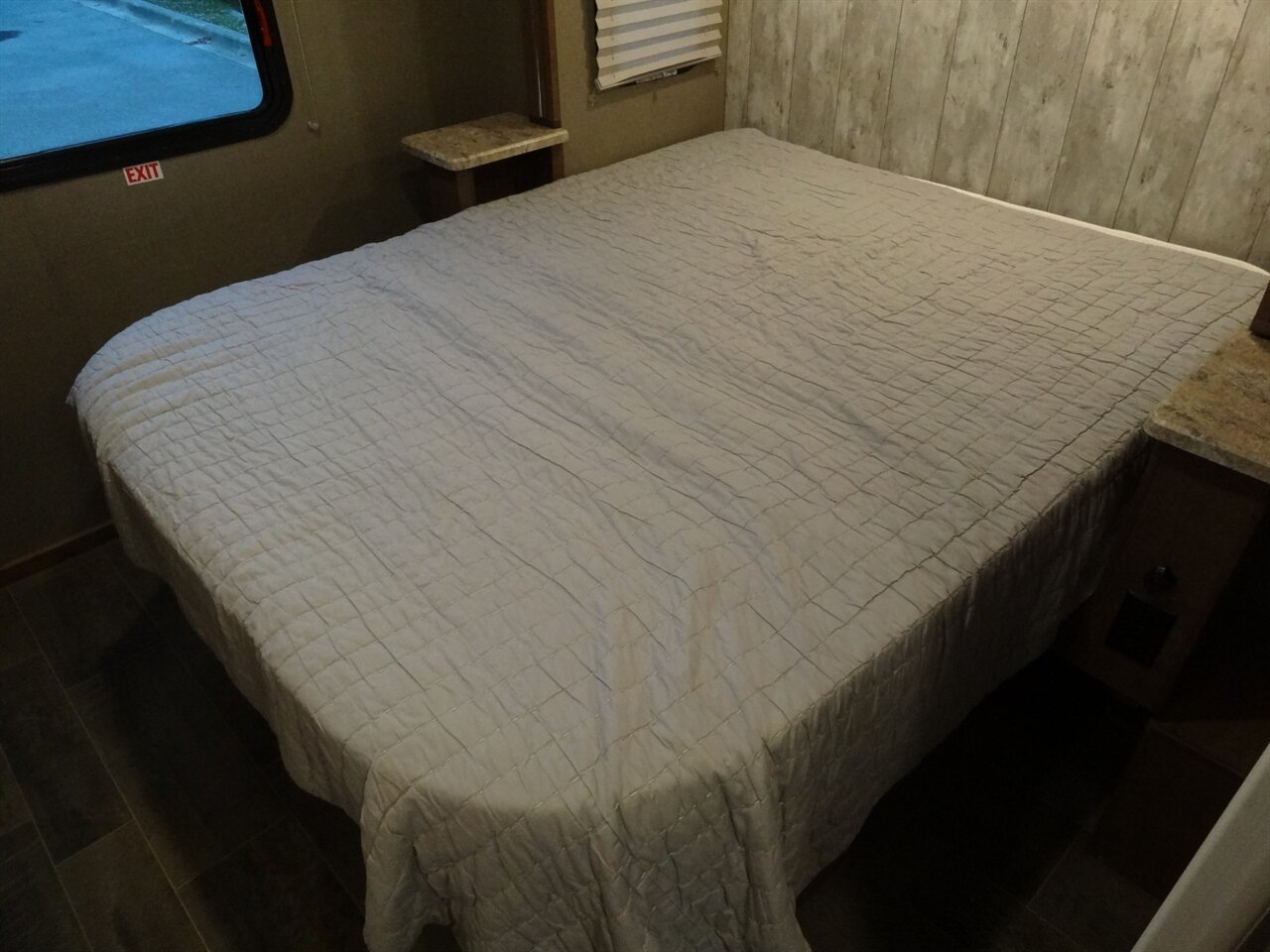 2019 Winnebago Outlook 27D - Photo 78 - Deland, FL 32720