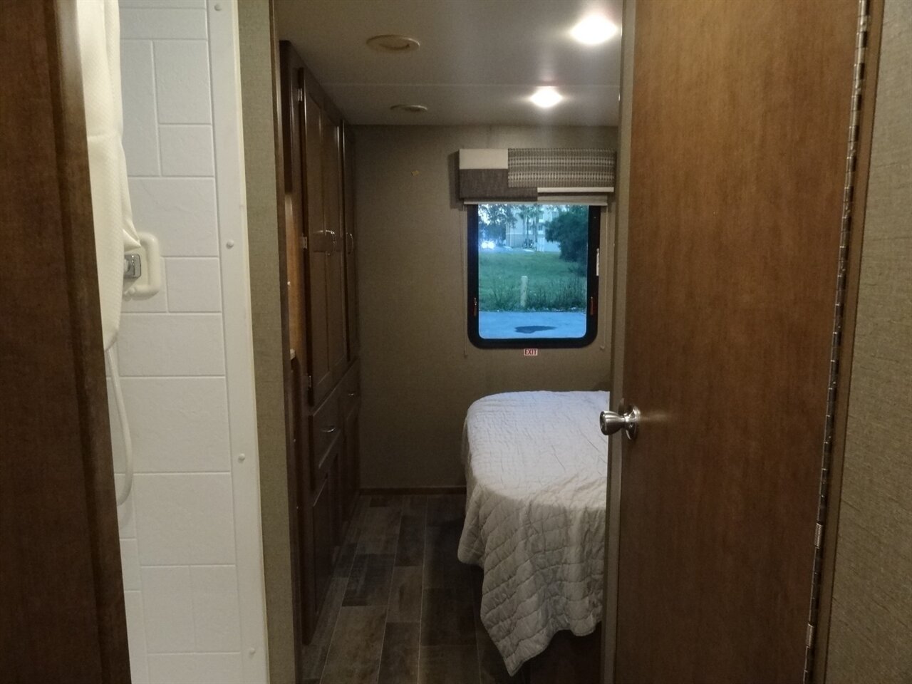 2019 Winnebago Outlook 27D - Photo 70 - Deland, FL 32720