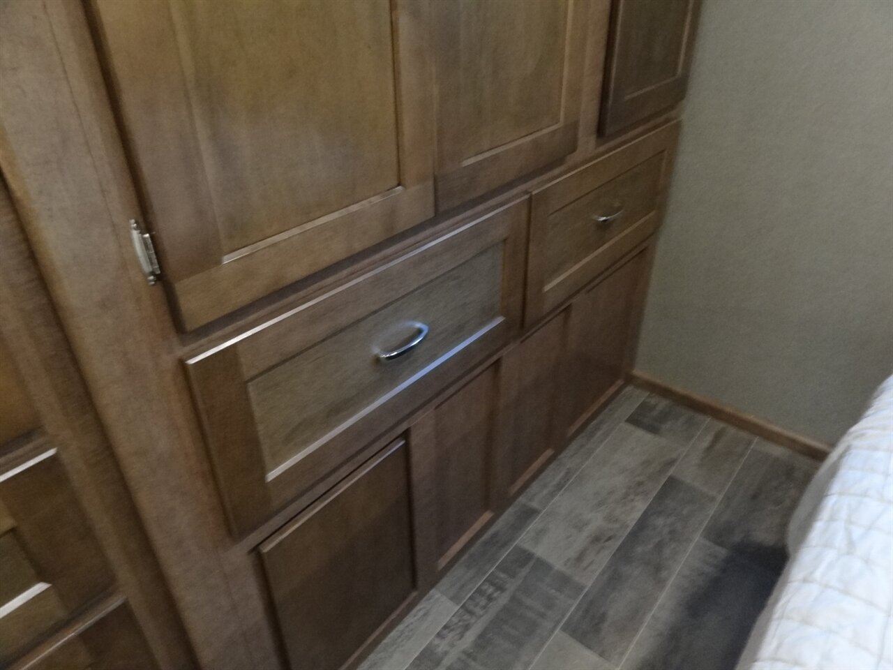 2019 Winnebago Outlook 27D - Photo 81 - Deland, FL 32720