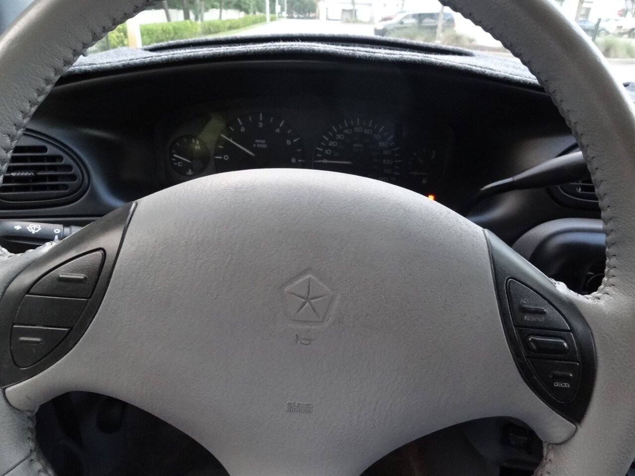 2000 Dodge Grand Caravan SE BraunAbility Handicap van - Photo 54 - Deland, FL 32720