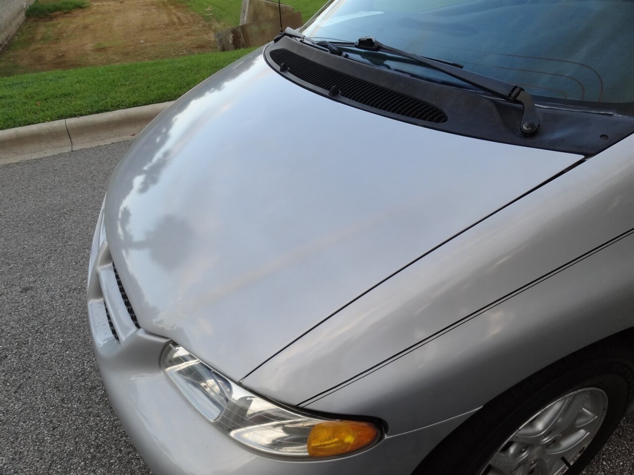 2000 Dodge Grand Caravan SE BraunAbility Handicap van - Photo 18 - Deland, FL 32720