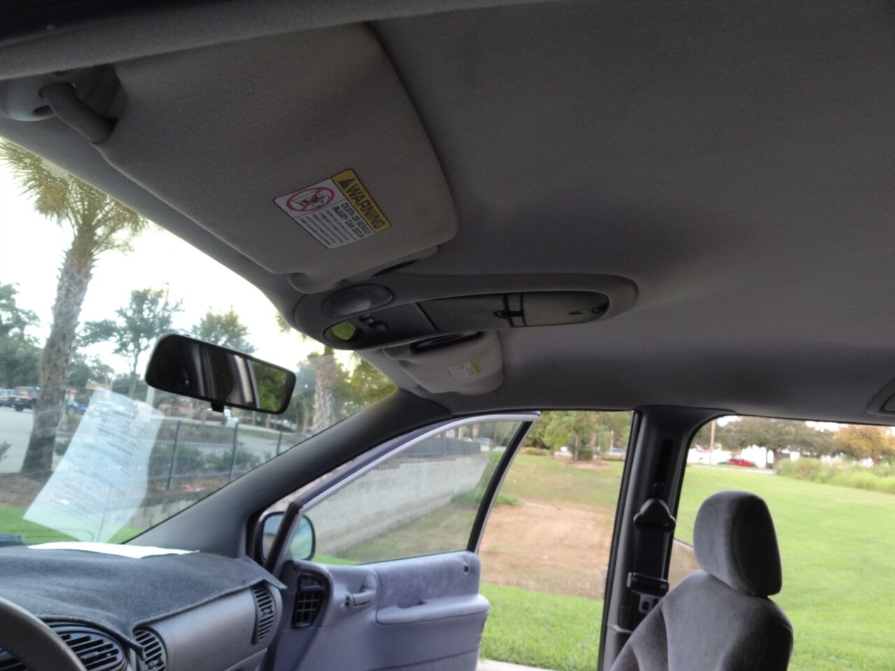 2000 Dodge Grand Caravan SE BraunAbility Handicap van - Photo 37 - Deland, FL 32720