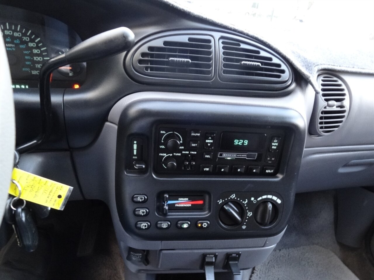 2000 Dodge Grand Caravan SE BraunAbility Handicap van - Photo 55 - Deland, FL 32720
