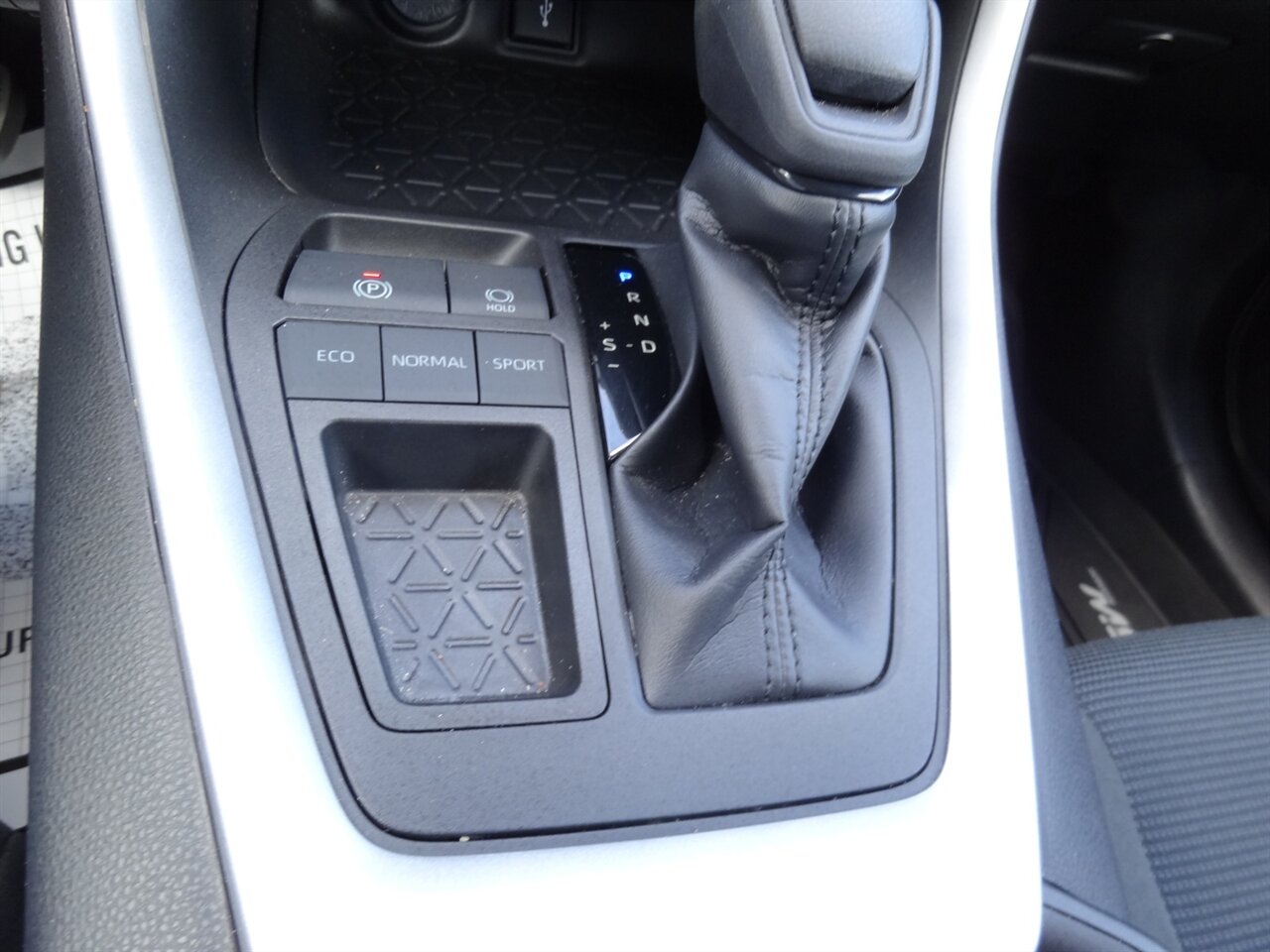 2022 Toyota RAV4 LE   - Photo 54 - Deland, FL 32720