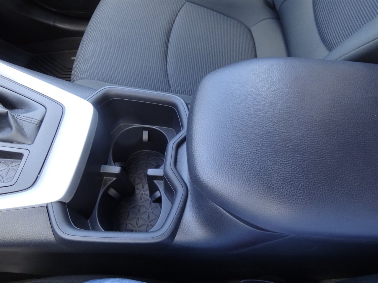 2022 Toyota RAV4 LE   - Photo 55 - Deland, FL 32720