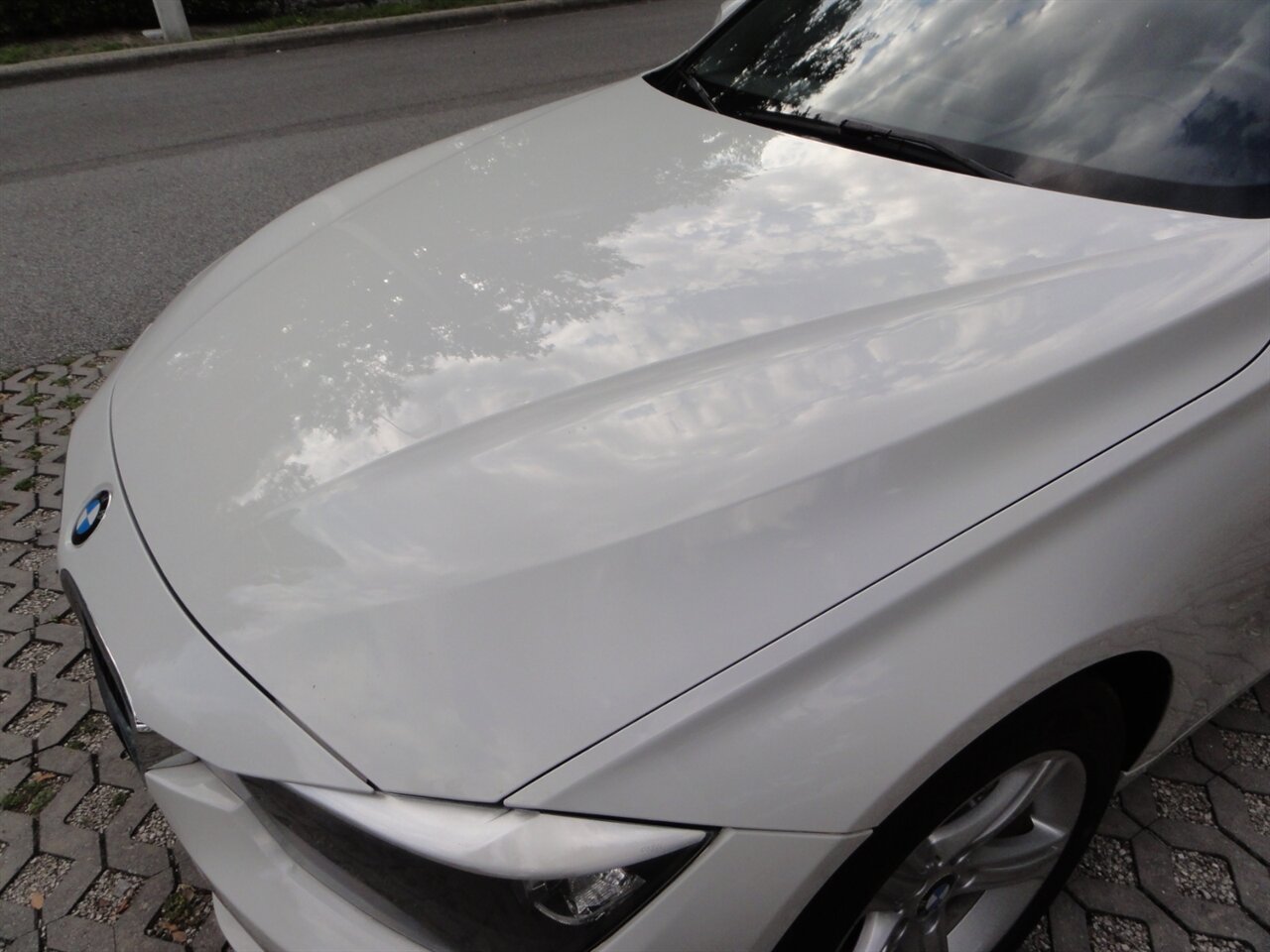 2015 BMW 320i xDrive  Premium - Photo 17 - Deland, FL 32720