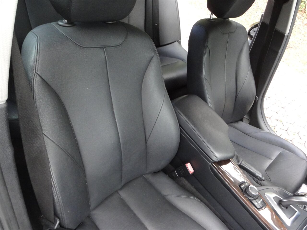 2015 BMW 320i xDrive  Premium - Photo 40 - Deland, FL 32720