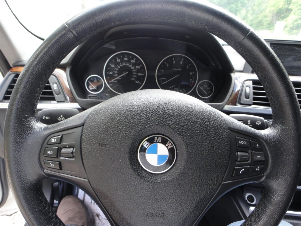 2015 BMW 320i xDrive  Premium - Photo 43 - Deland, FL 32720