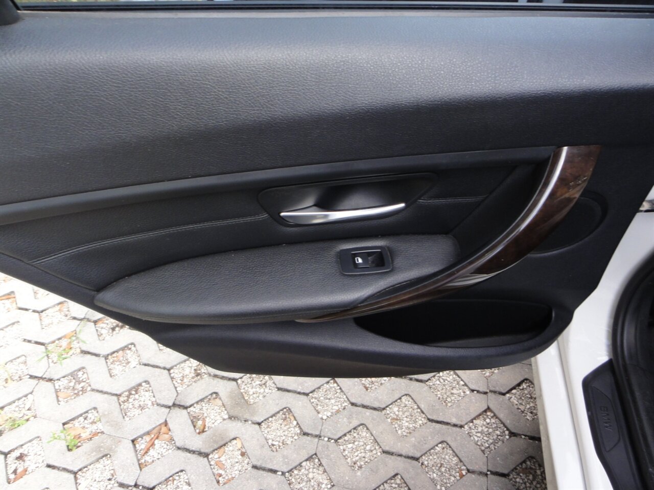 2015 BMW 320i xDrive  Premium - Photo 35 - Deland, FL 32720