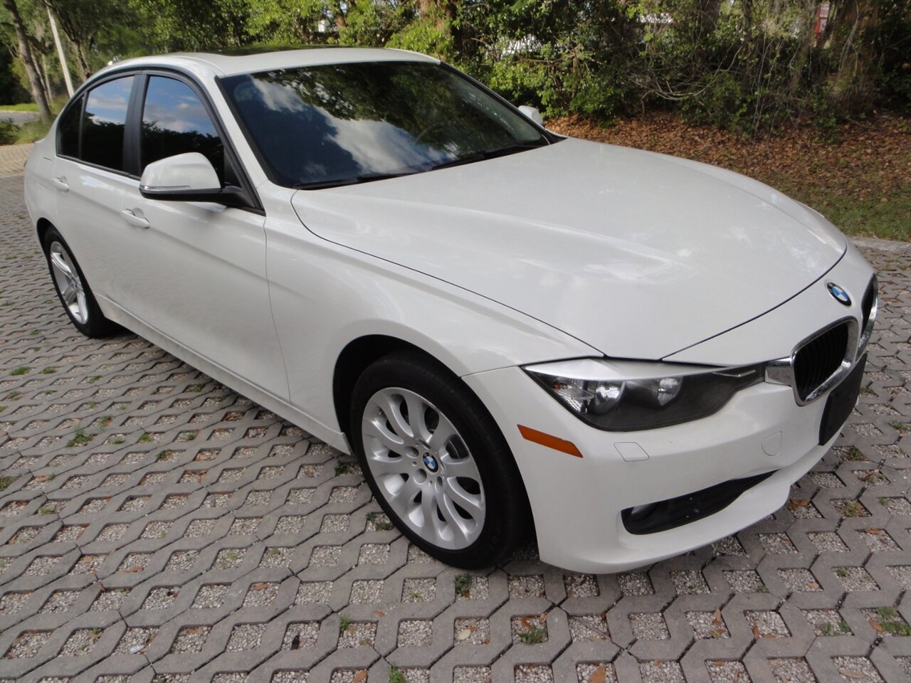 2015 BMW 320i xDrive  Premium - Photo 1 - Deland, FL 32720