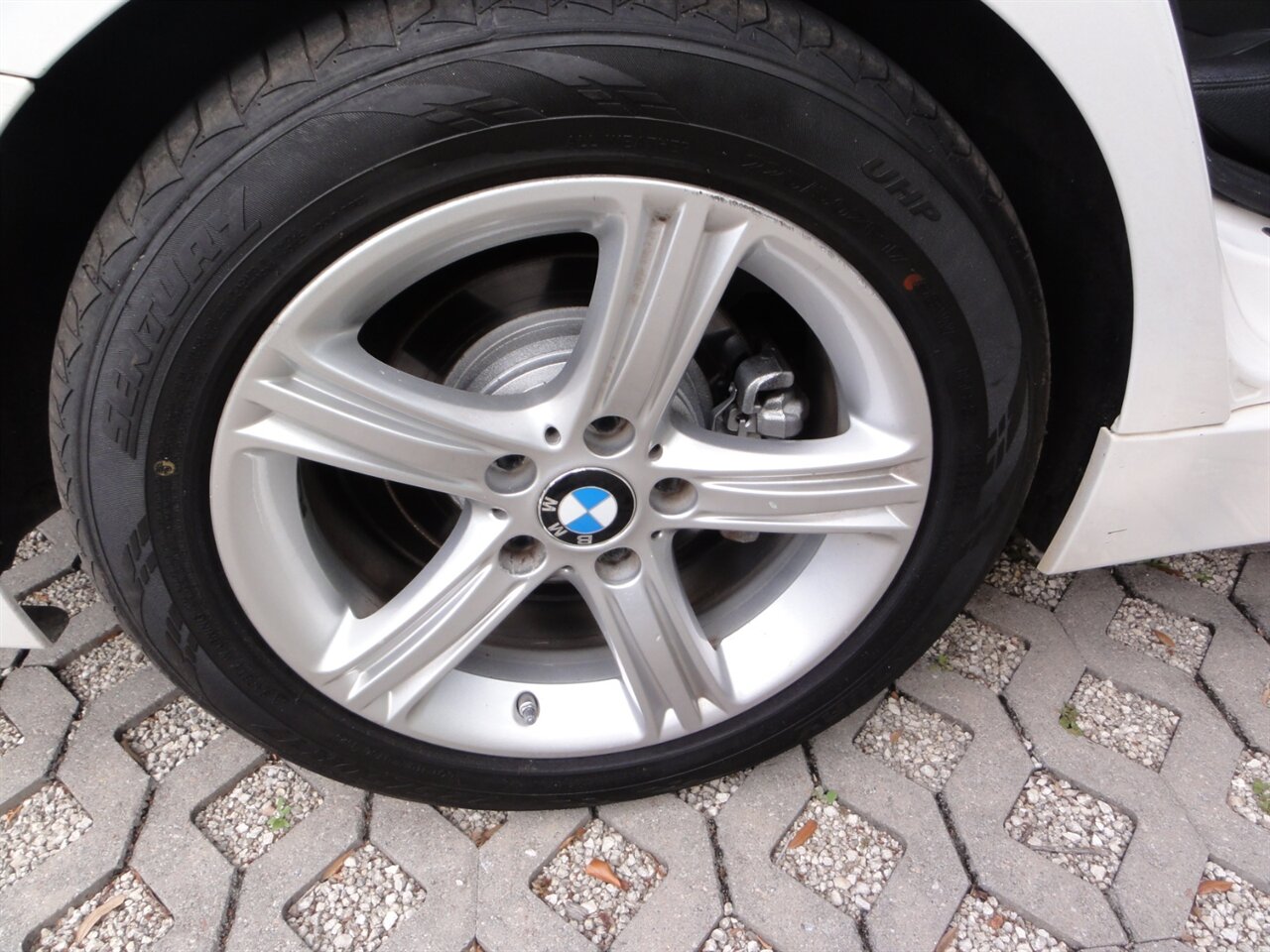 2015 BMW 320i xDrive  Premium - Photo 24 - Deland, FL 32720