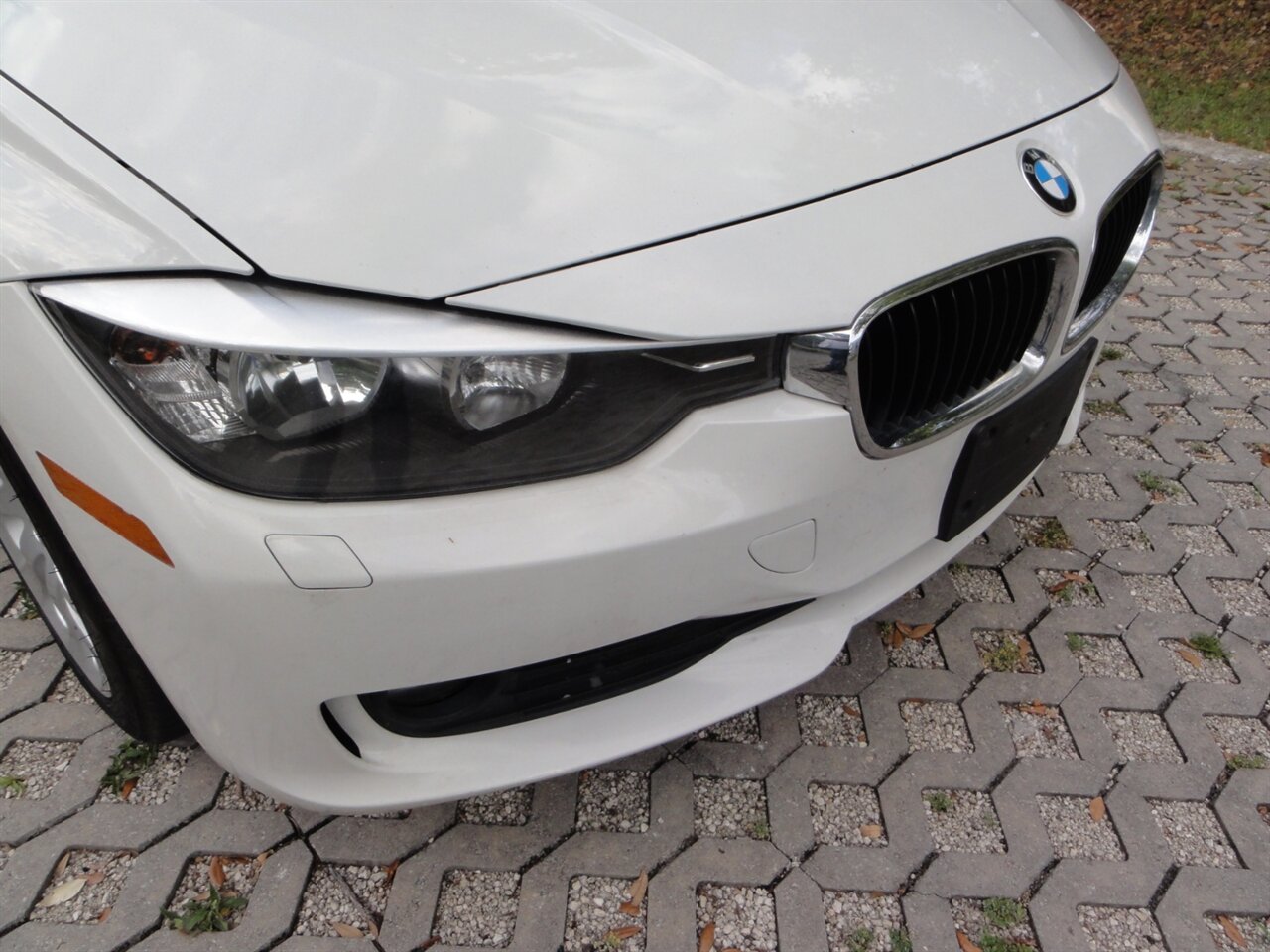 2015 BMW 320i xDrive  Premium - Photo 6 - Deland, FL 32720