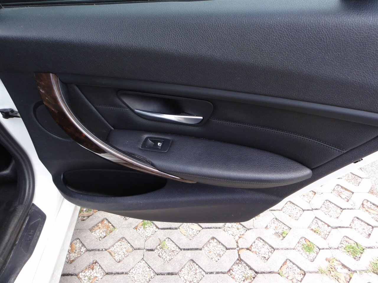 2015 BMW 320i xDrive  Premium - Photo 38 - Deland, FL 32720