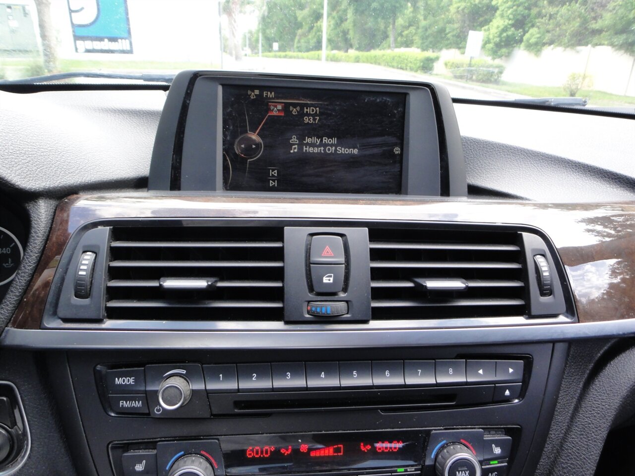 2015 BMW 320i xDrive  Premium - Photo 49 - Deland, FL 32720