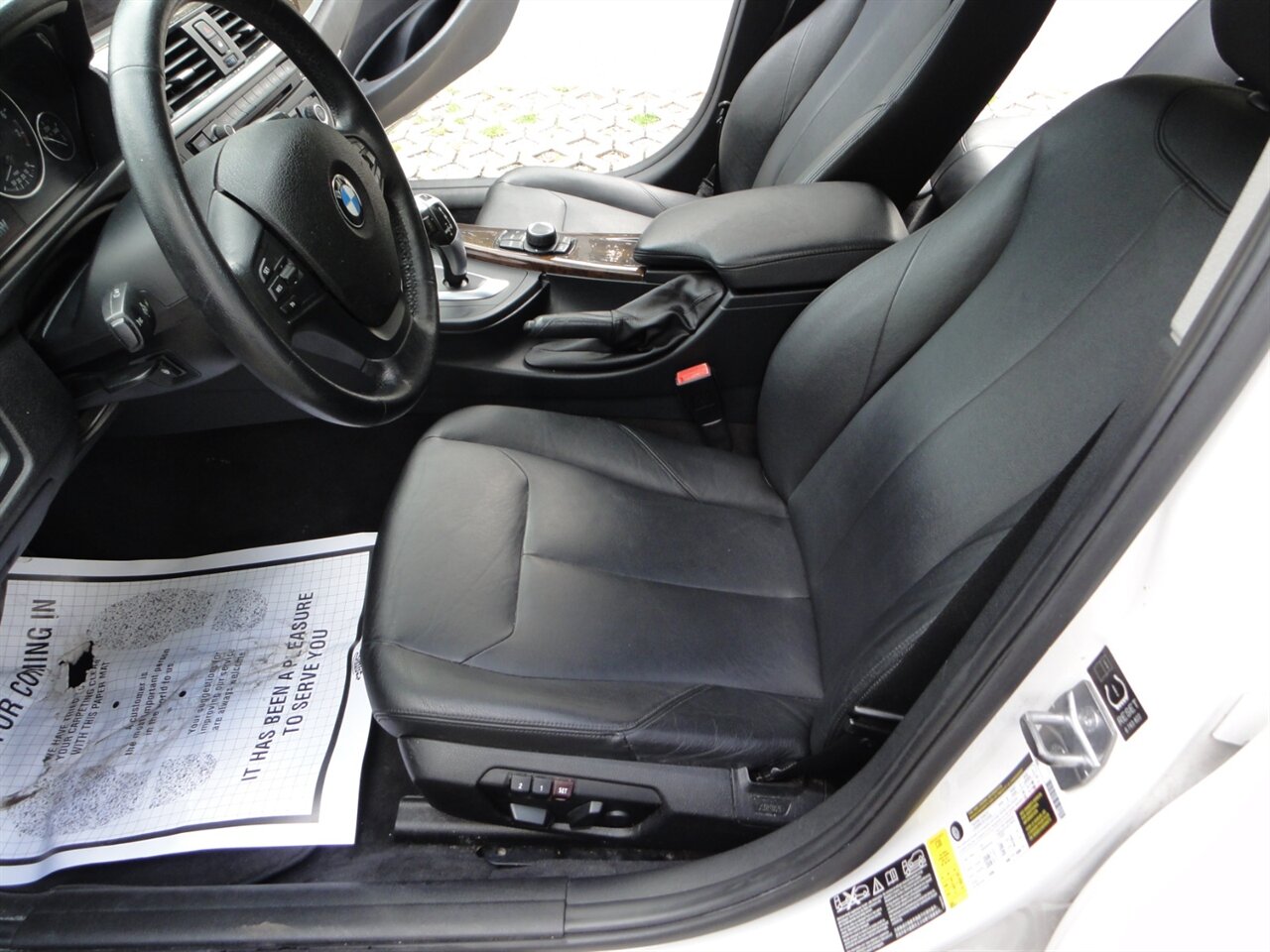 2015 BMW 320i xDrive  Premium - Photo 31 - Deland, FL 32720