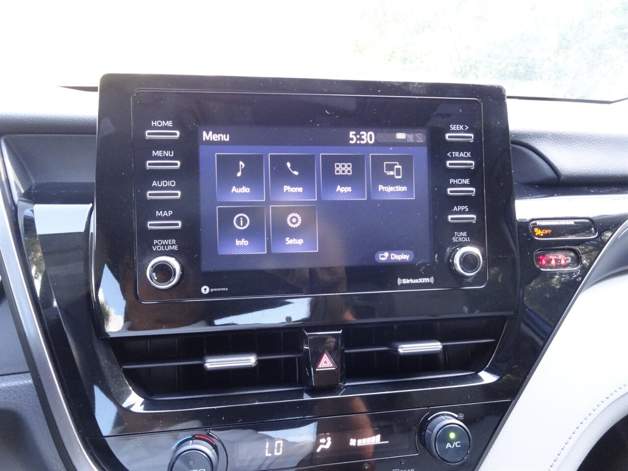 2021 Toyota Camry SE - Photo 47 - Deland, FL 32720