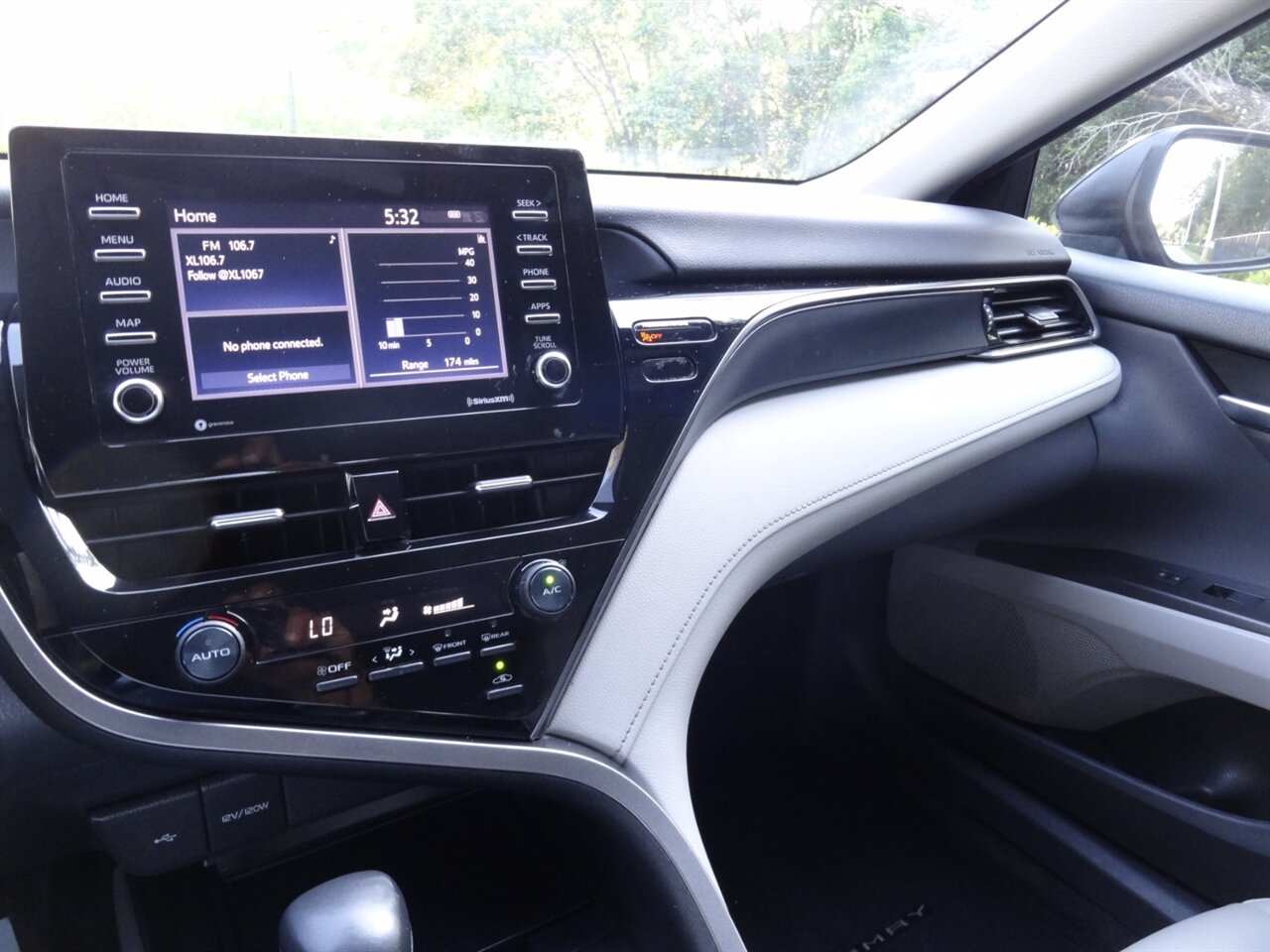 2021 Toyota Camry SE - Photo 52 - Deland, FL 32720
