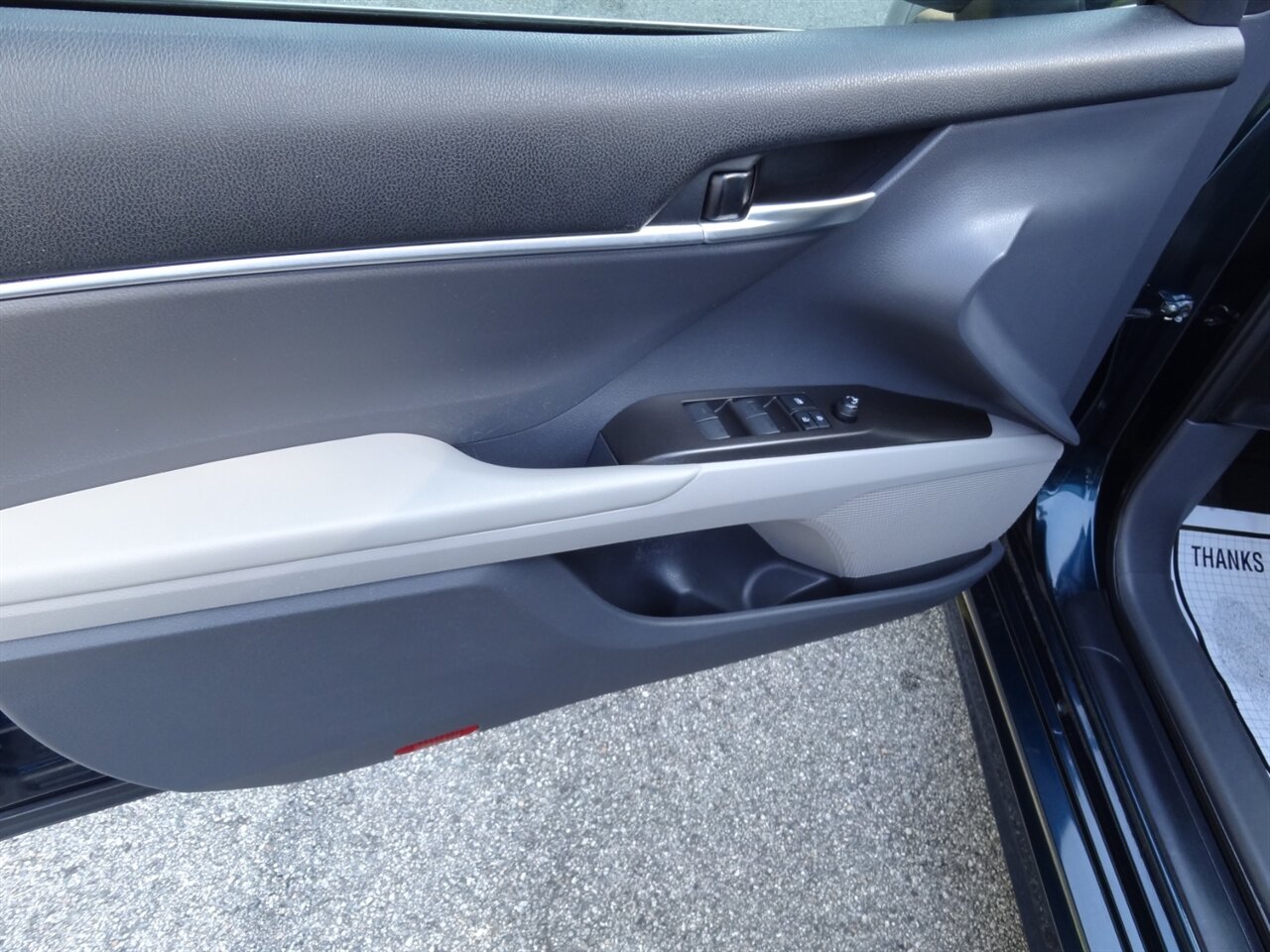 2021 Toyota Camry SE - Photo 28 - Deland, FL 32720