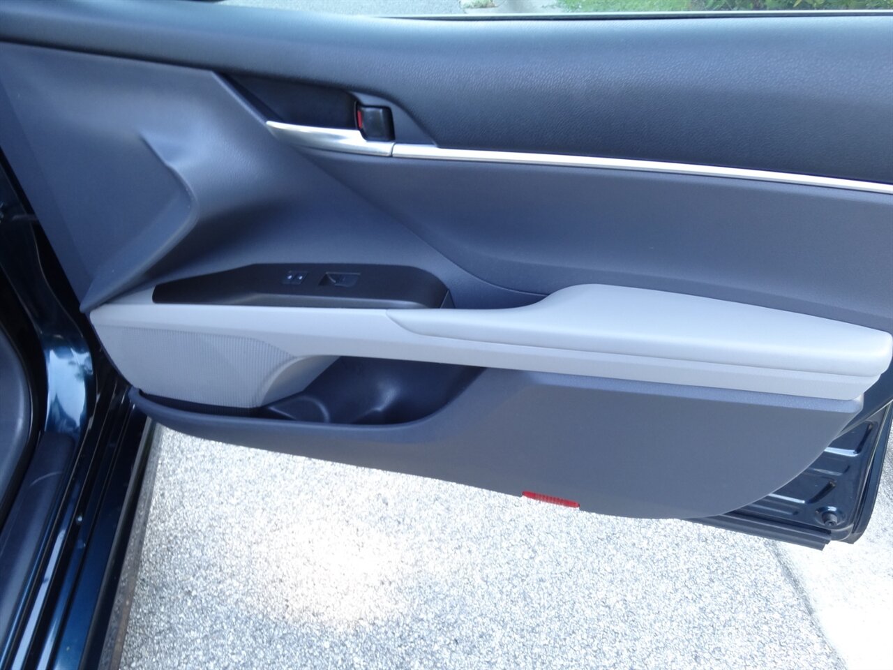 2021 Toyota Camry SE - Photo 42 - Deland, FL 32720