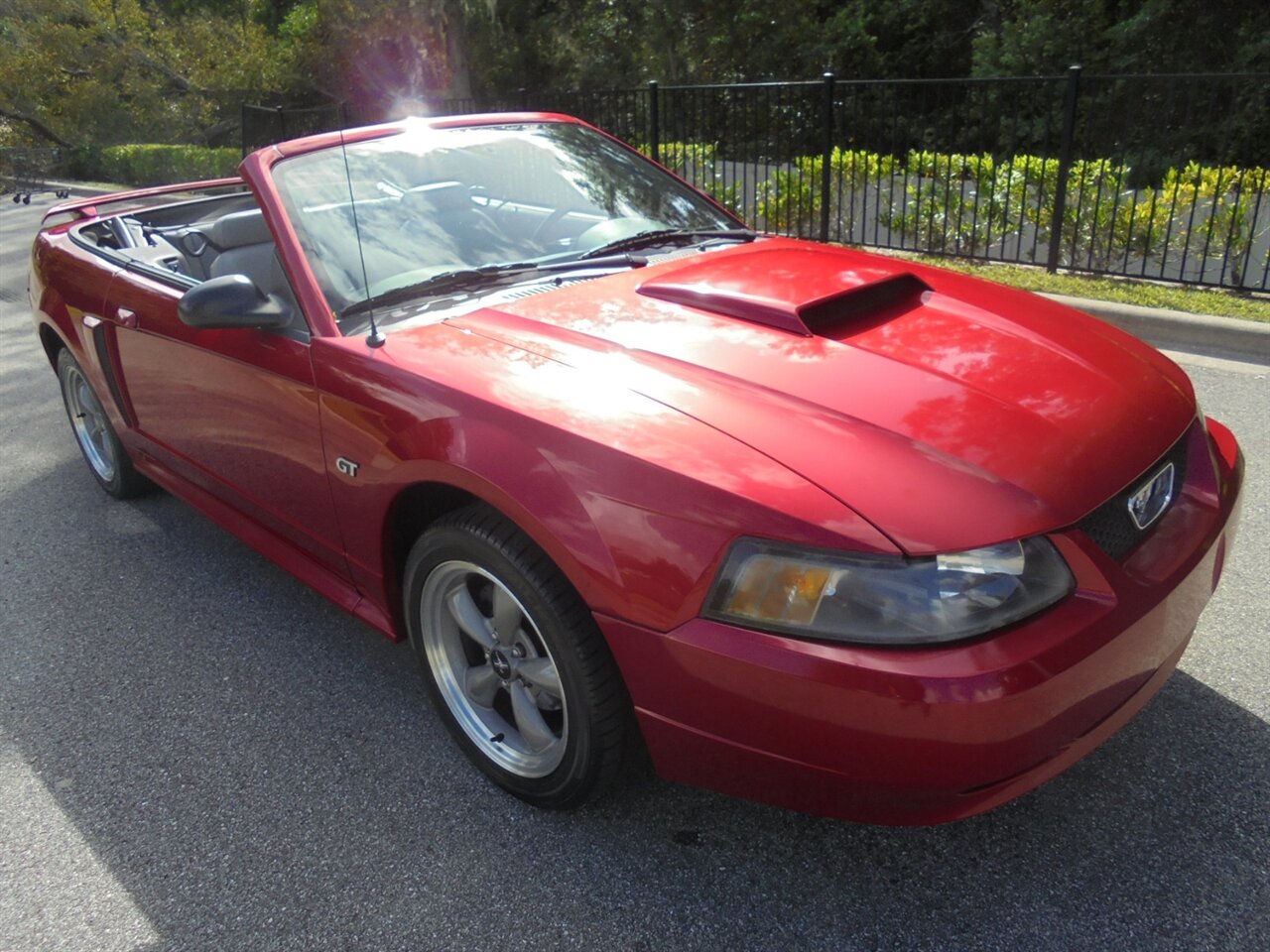 2001 Ford Mustang GT  Premium - Photo 2 - Deland, FL 32720