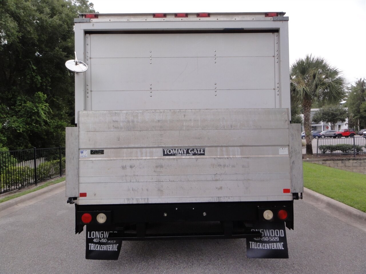 2012 Chevrolet Express 3500 BOX TRUCK - Photo 14 - Deland, FL 32720