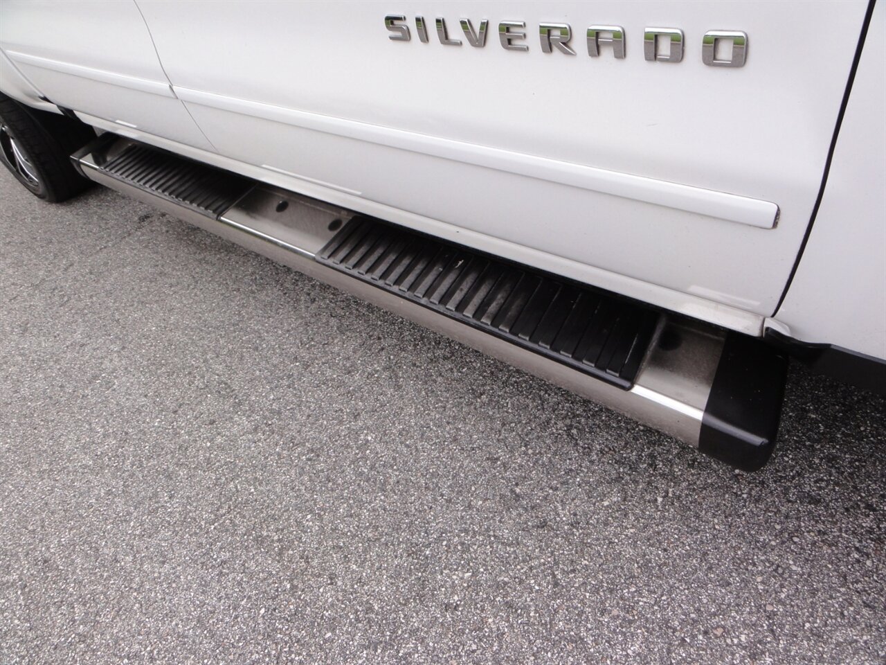 2017 Chevrolet Silverado 1500 LT   - Photo 13 - Deland, FL 32720