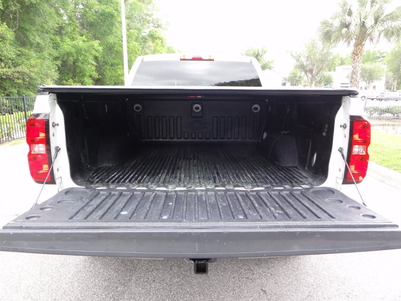 2017 Chevrolet Silverado 1500 LT   - Photo 26 - Deland, FL 32720