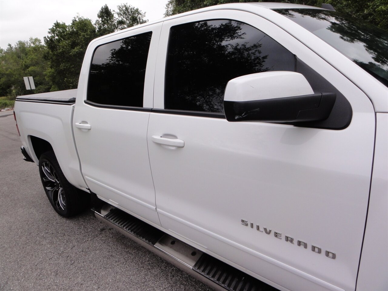 2017 Chevrolet Silverado 1500 LT   - Photo 10 - Deland, FL 32720