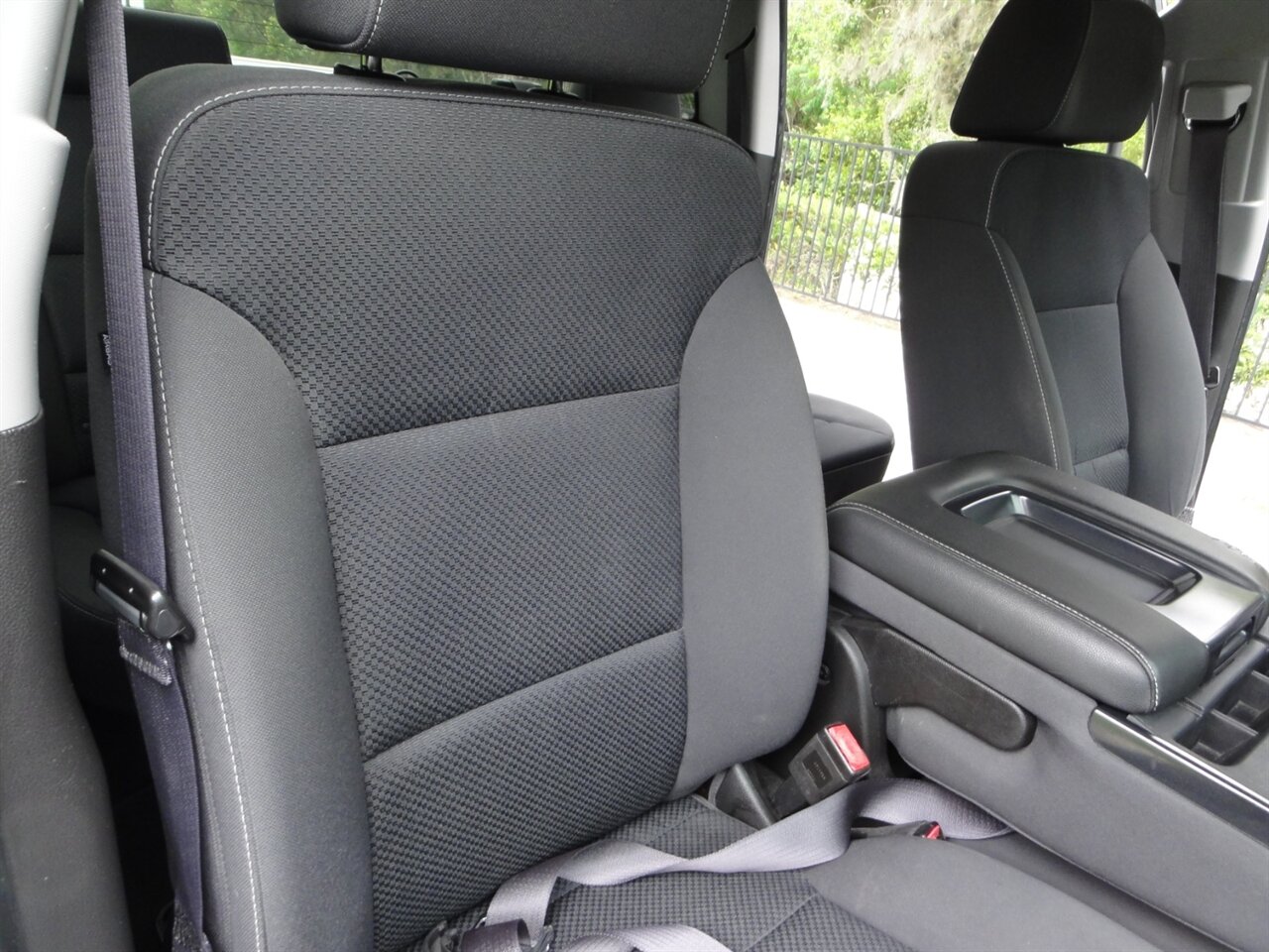 2017 Chevrolet Silverado 1500 LT   - Photo 42 - Deland, FL 32720