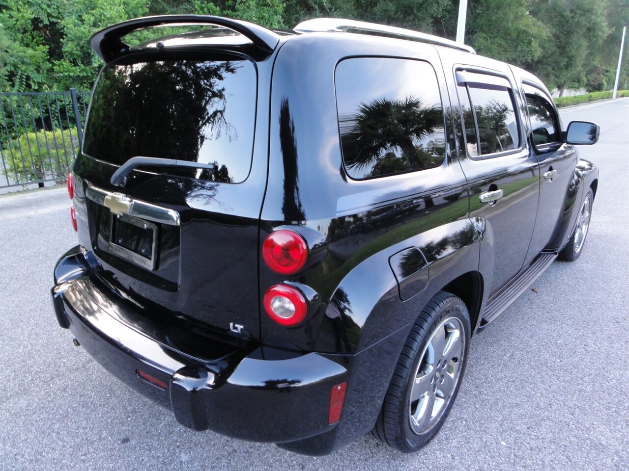 2007 Chevrolet HHR LT Leather - Photo 3 - Deland, FL 32720