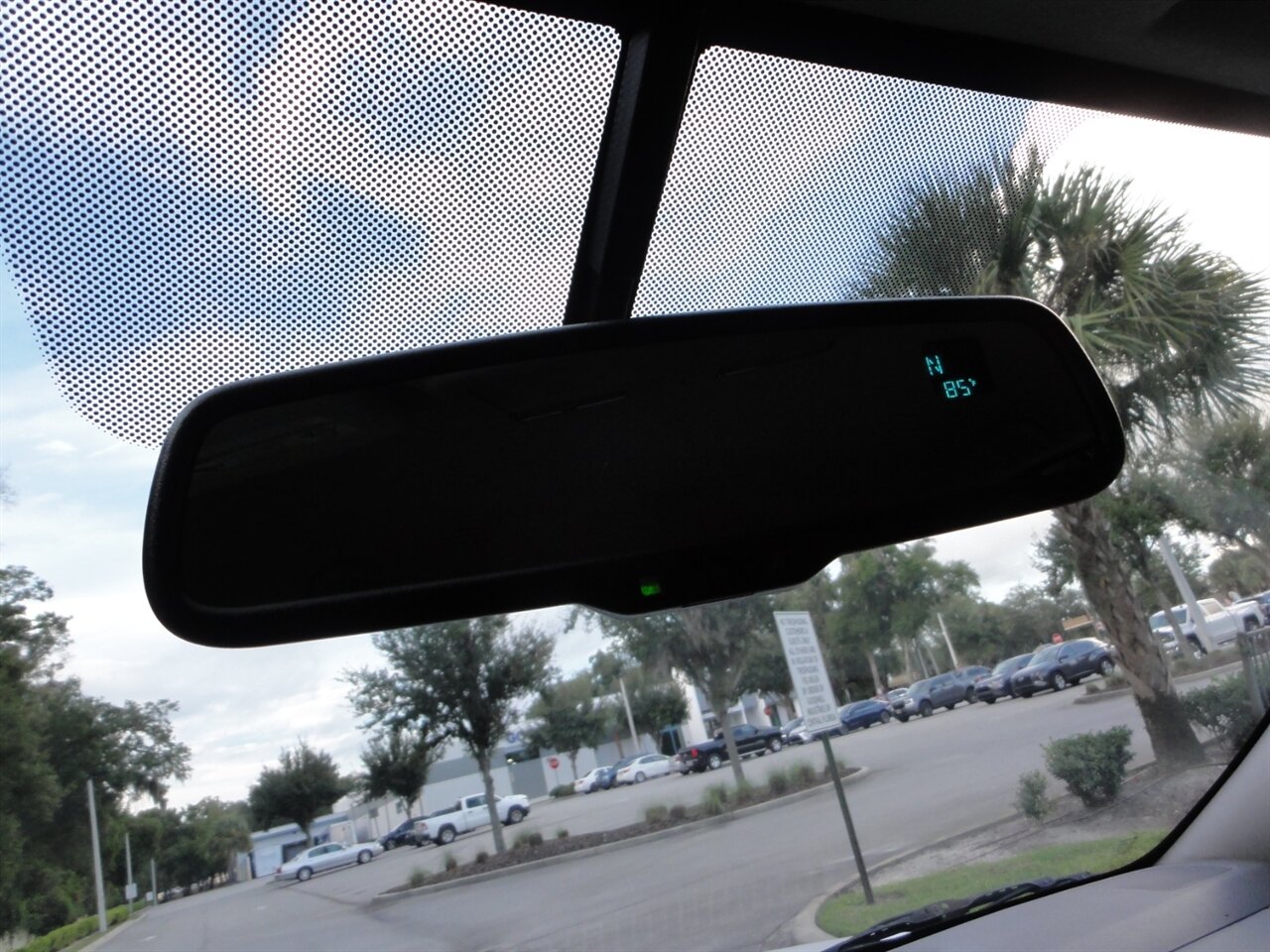 2018 Nissan Frontier SV Crew cab - Photo 57 - Deland, FL 32720