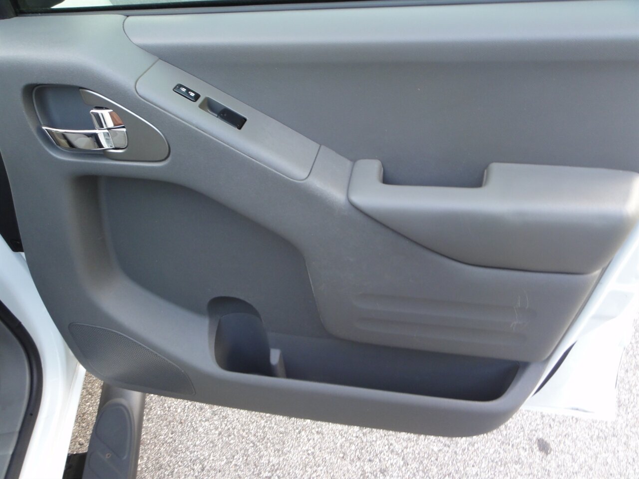 2018 Nissan Frontier SV Crew cab - Photo 44 - Deland, FL 32720