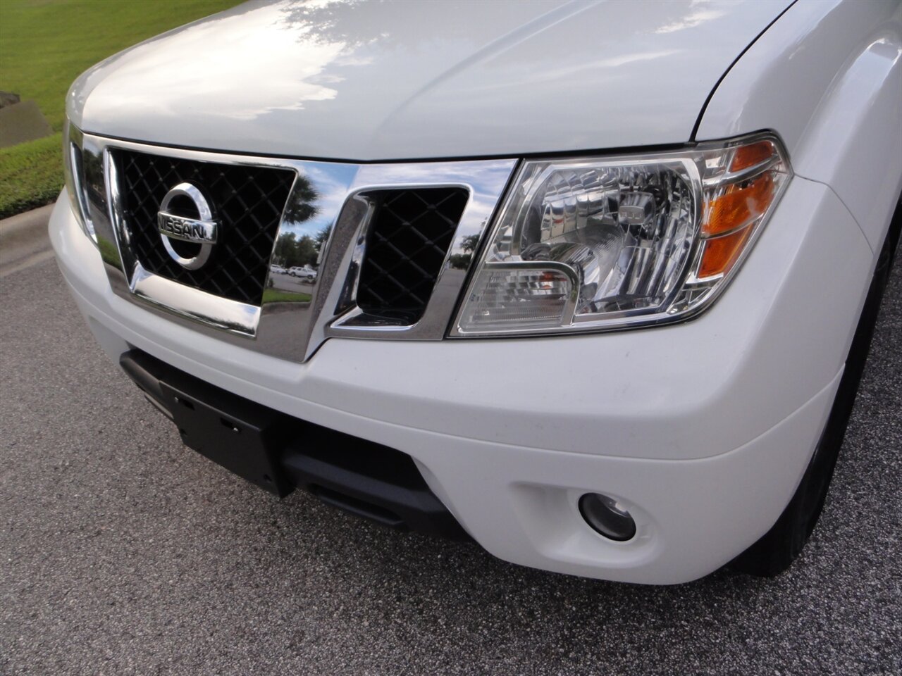 2018 Nissan Frontier SV Crew cab - Photo 7 - Deland, FL 32720