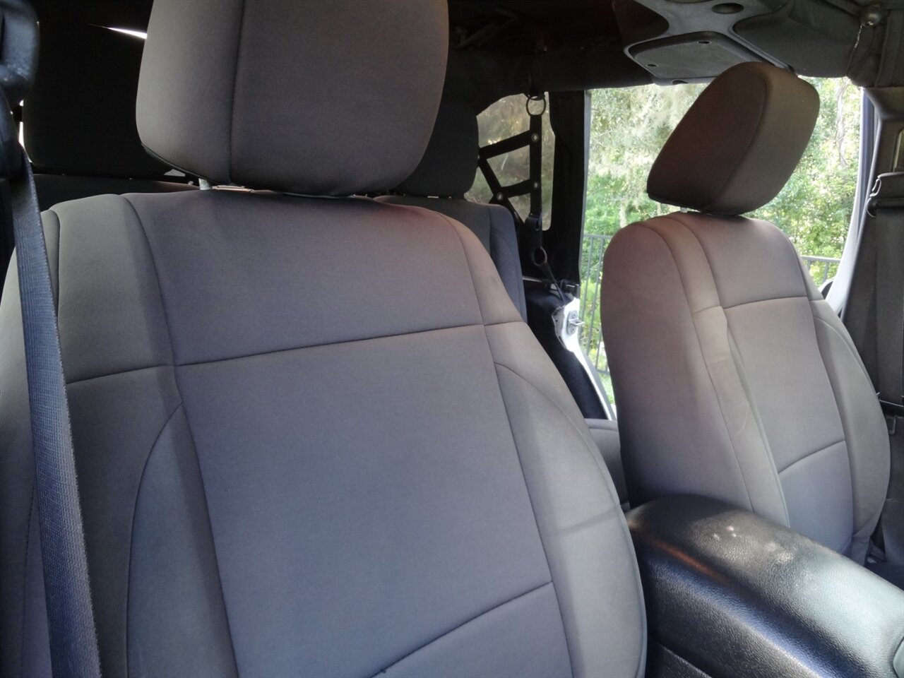 2016 Jeep Wrangler Unlimited Sport  4X4 - Photo 52 - Deland, FL 32720