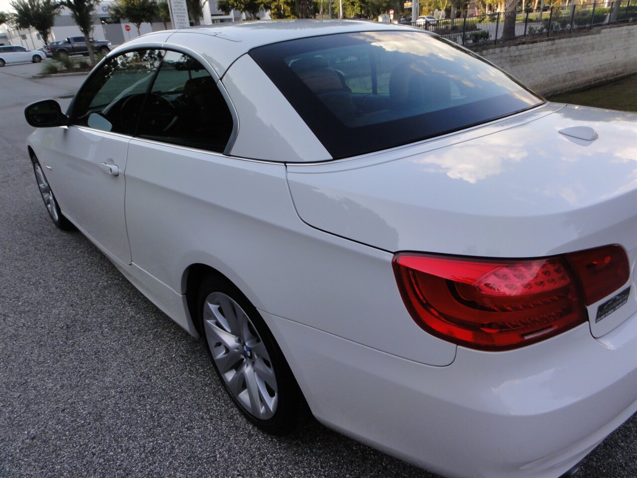 2013 BMW 328i  Premium - Photo 16 - Deland, FL 32720