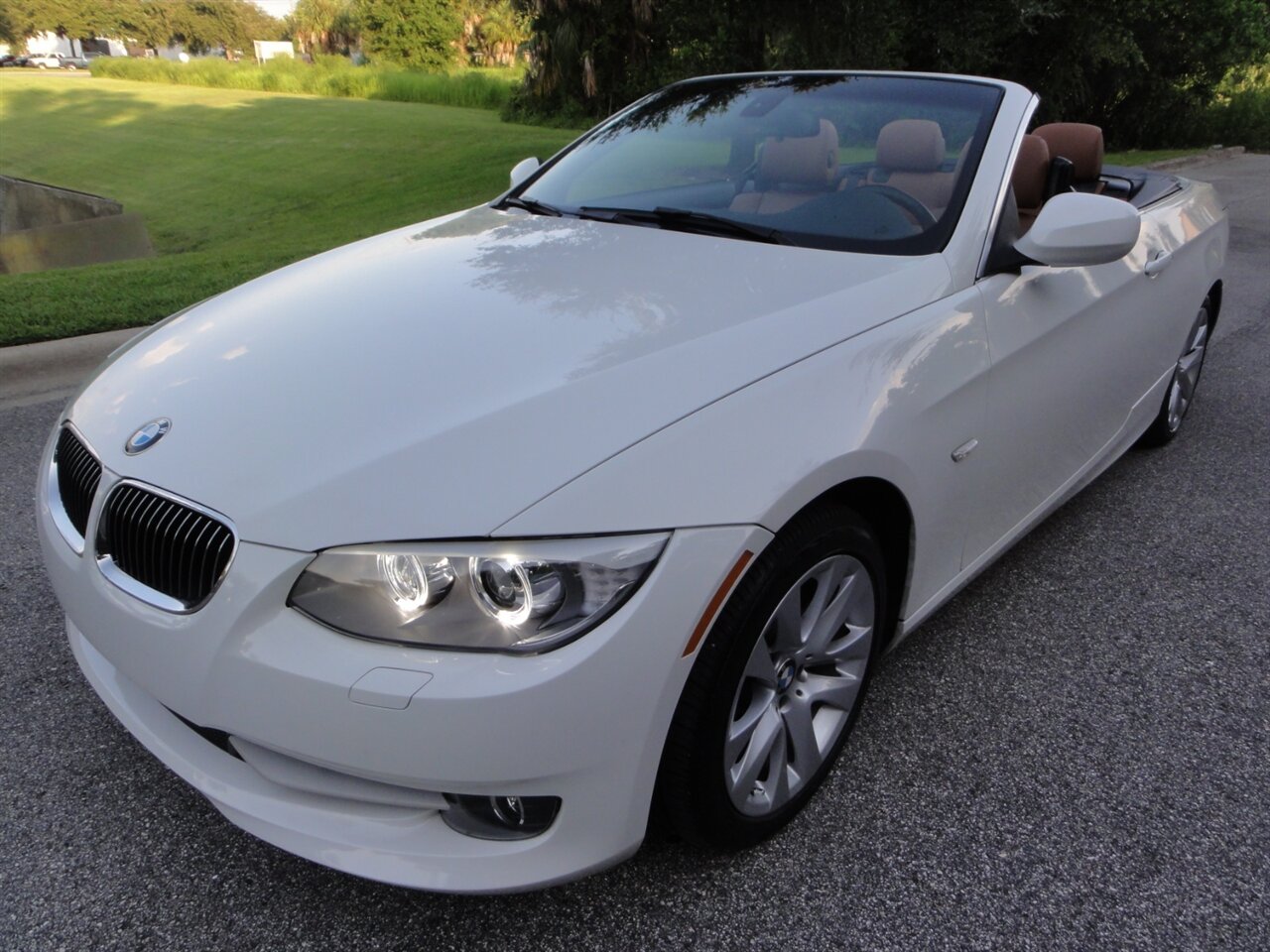 2013 BMW 328i  Premium - Photo 2 - Deland, FL 32720