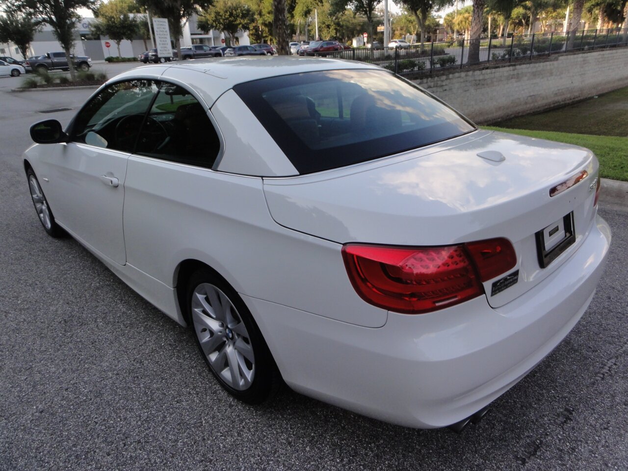 2013 BMW 328i  Premium - Photo 8 - Deland, FL 32720