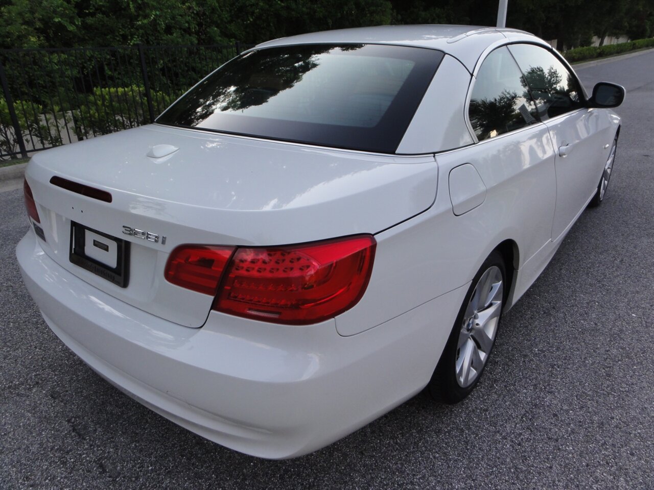 2013 BMW 328i  Premium - Photo 7 - Deland, FL 32720