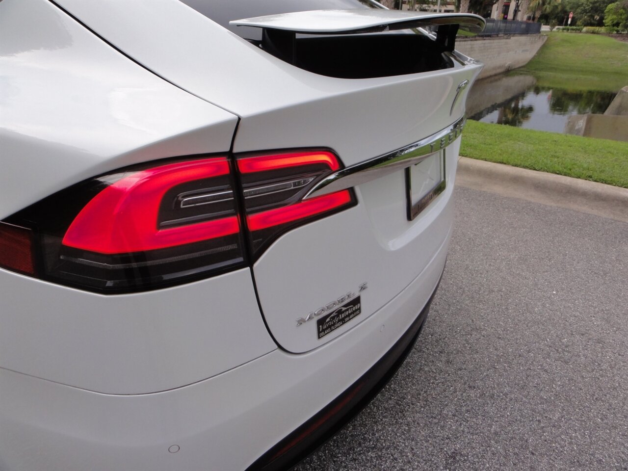 2018 Tesla Model X 75D Premium - Photo 21 - Deland, FL 32720